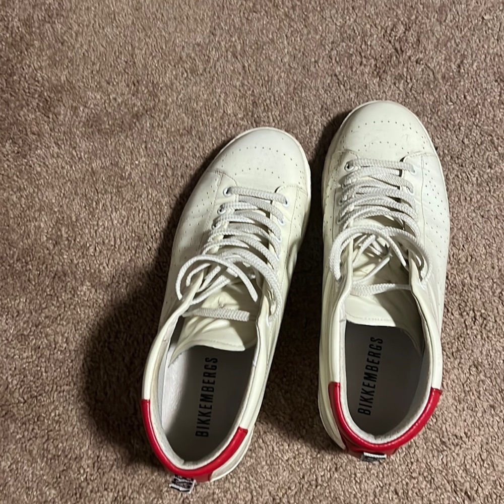 Used luxury brand shoes